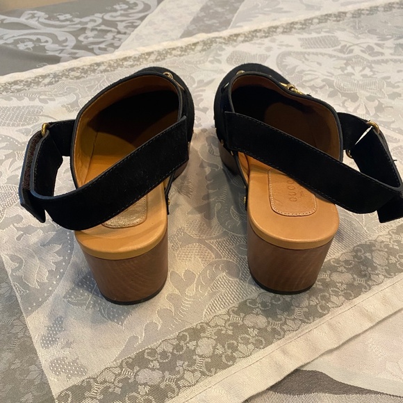 Gucci Black Suede Clogs with Horse Bit, Size 39 - Picture 2 of 7